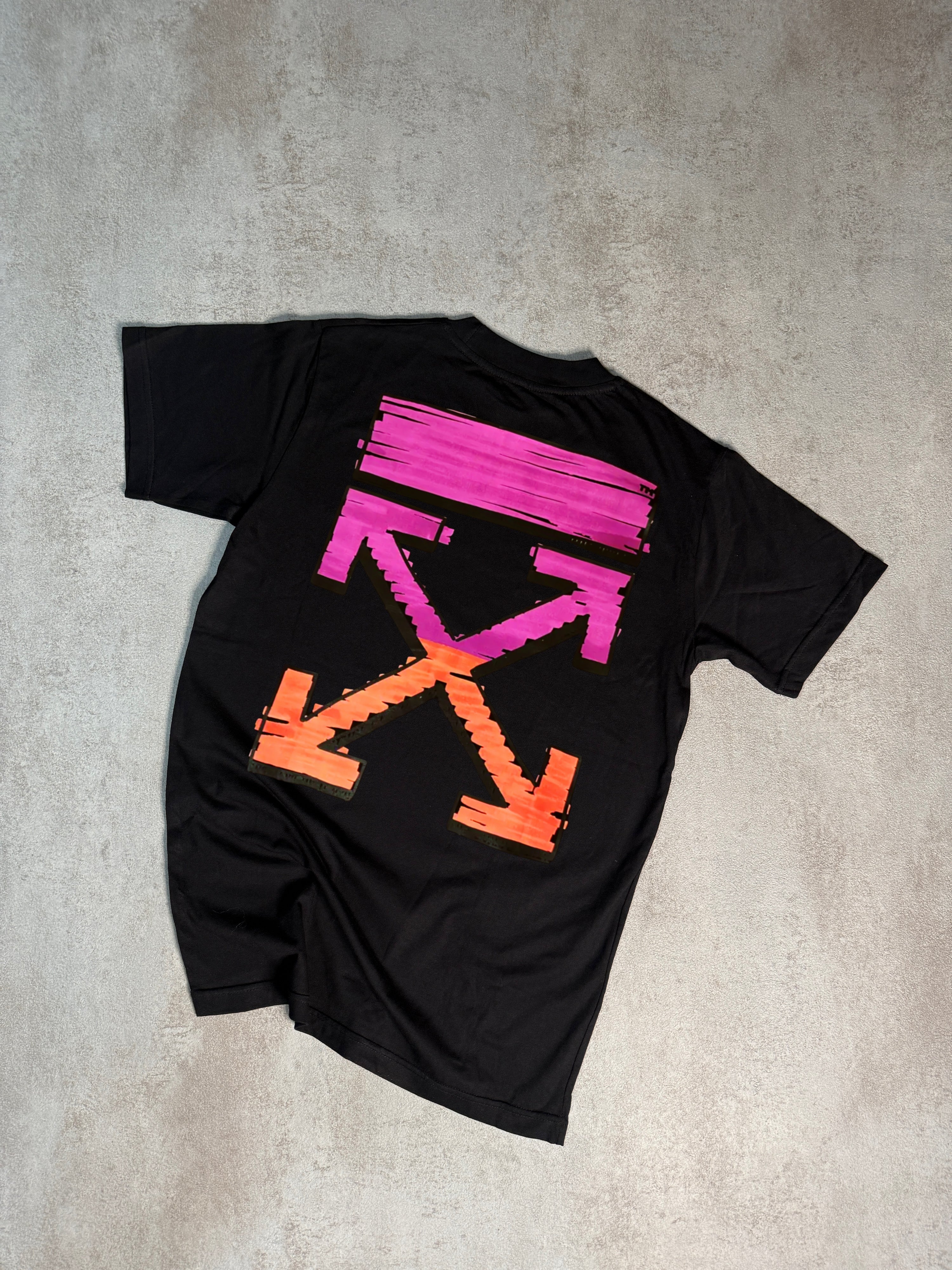 CAMISETA OFF WHlTE