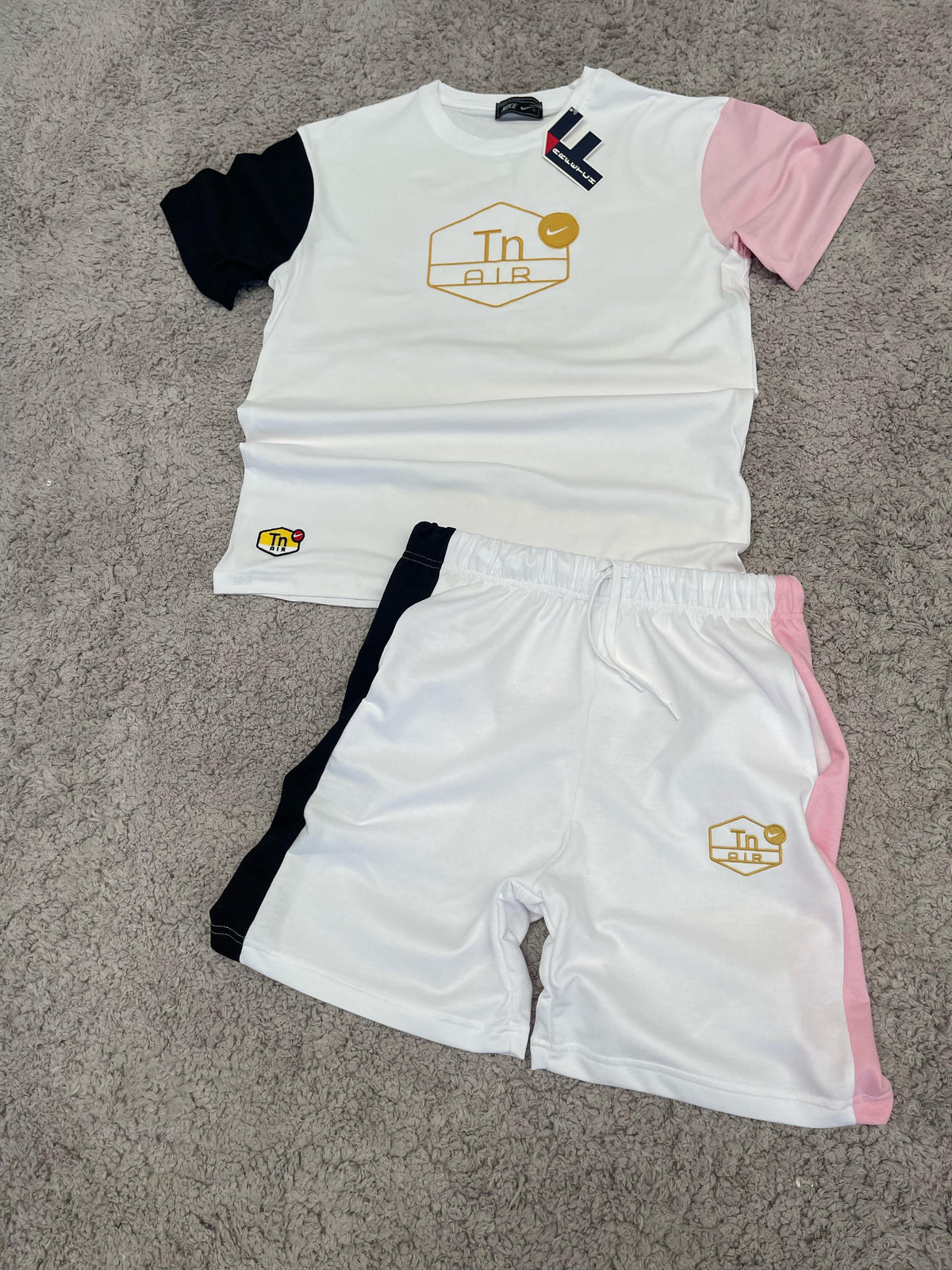 CONJUNTO NIKE  TN