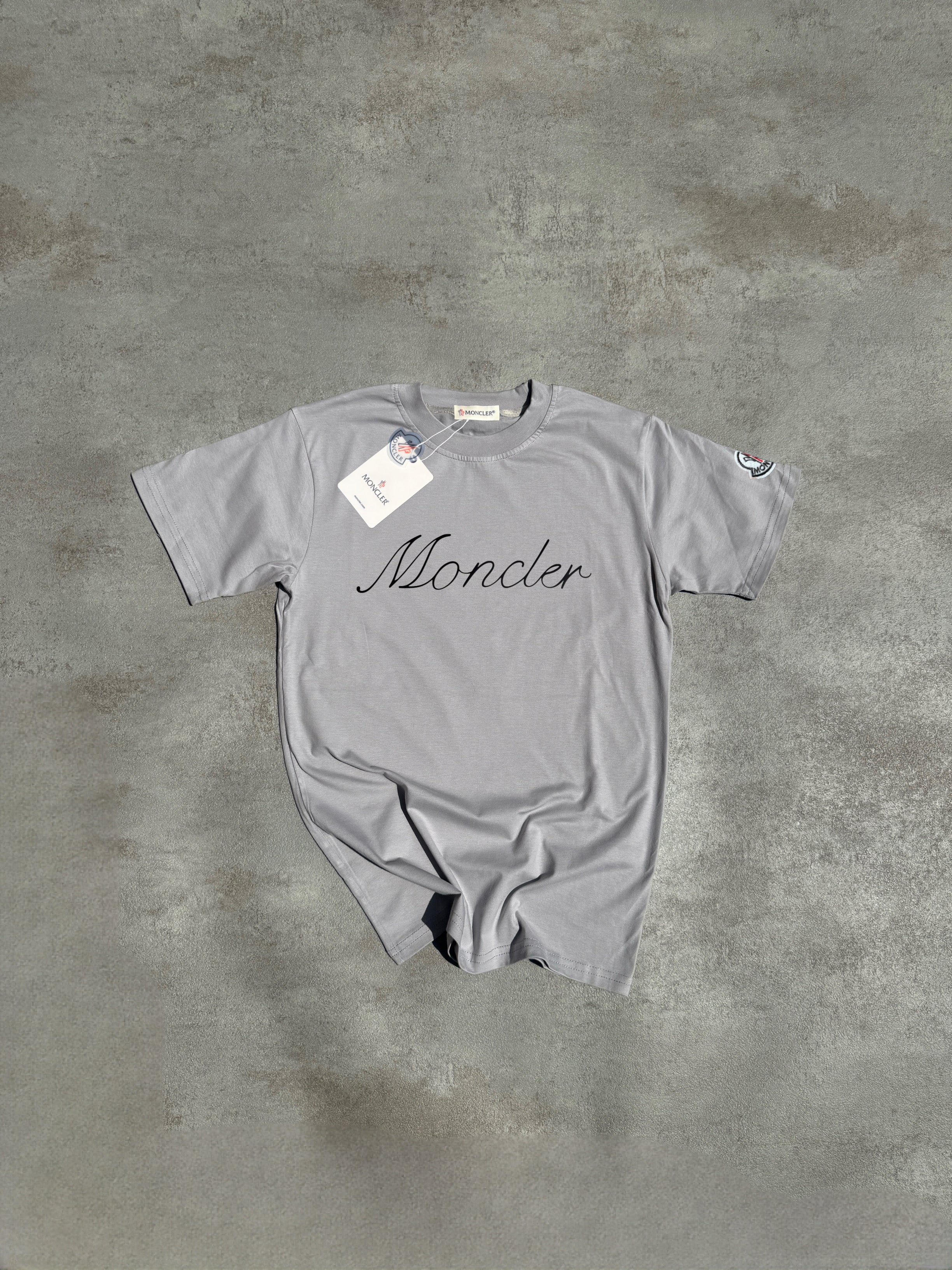 CAMISETA MONCL£R