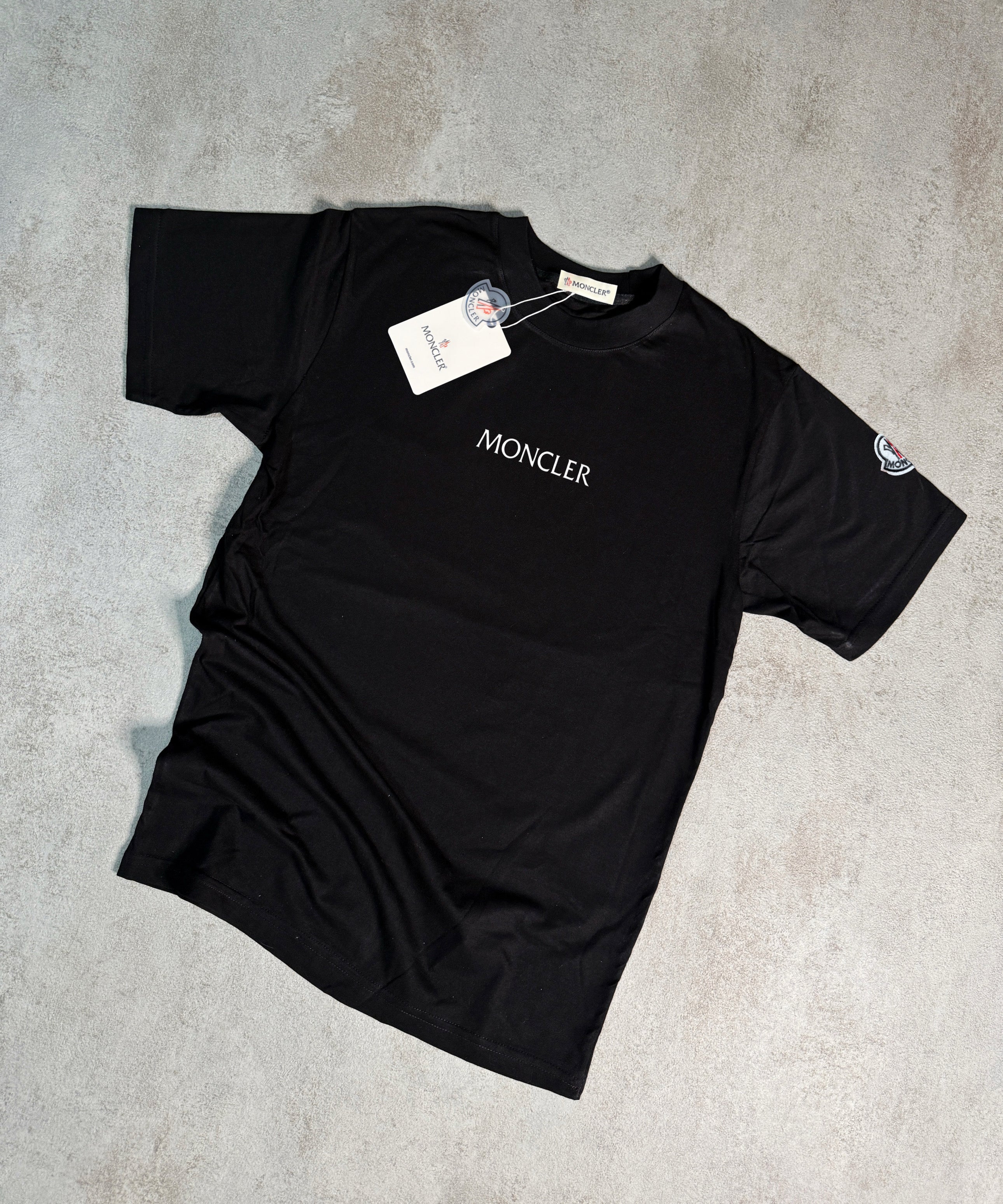 CAMISETA MONCL£R