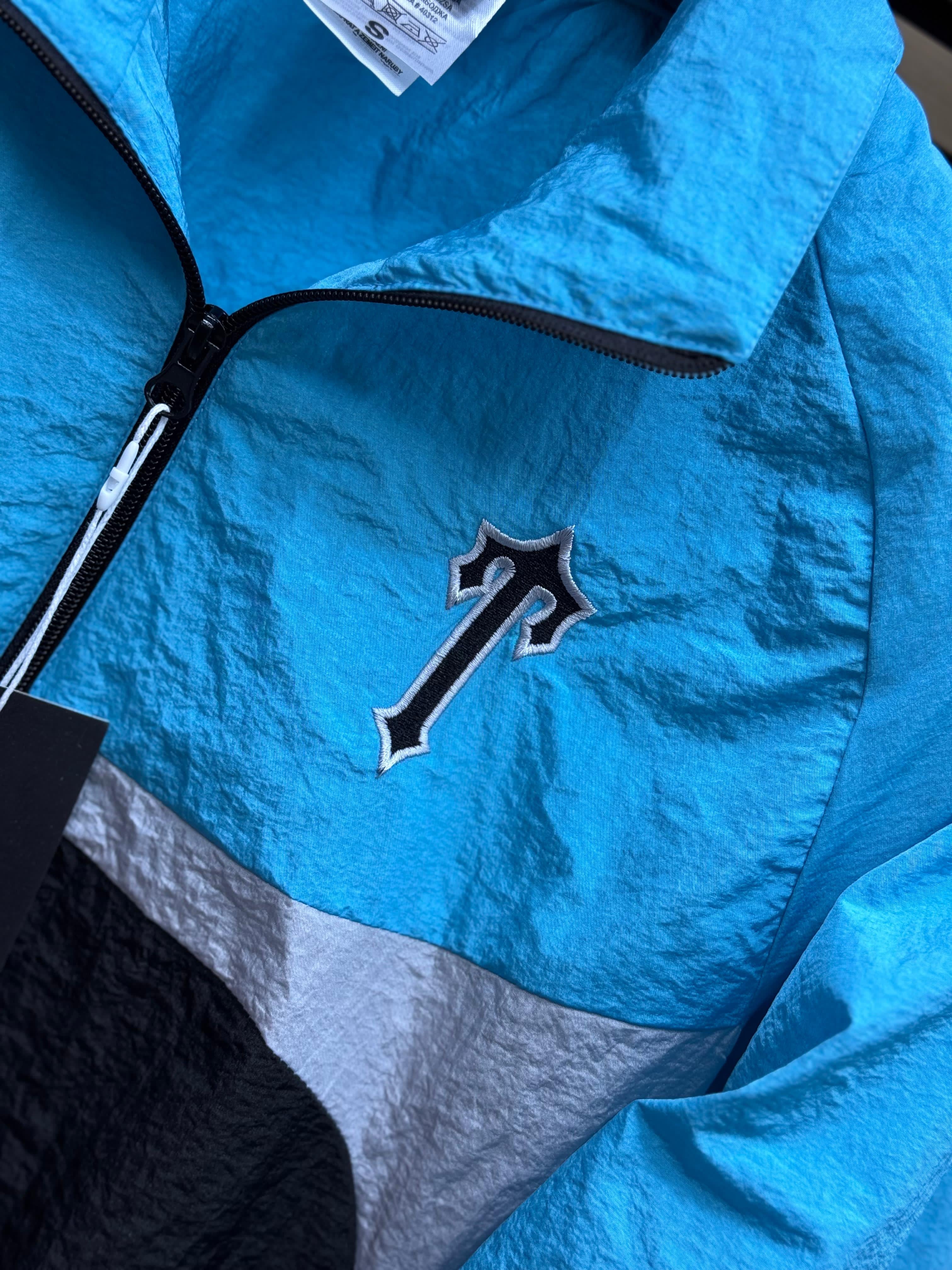 Chandal Trapstar azul claro