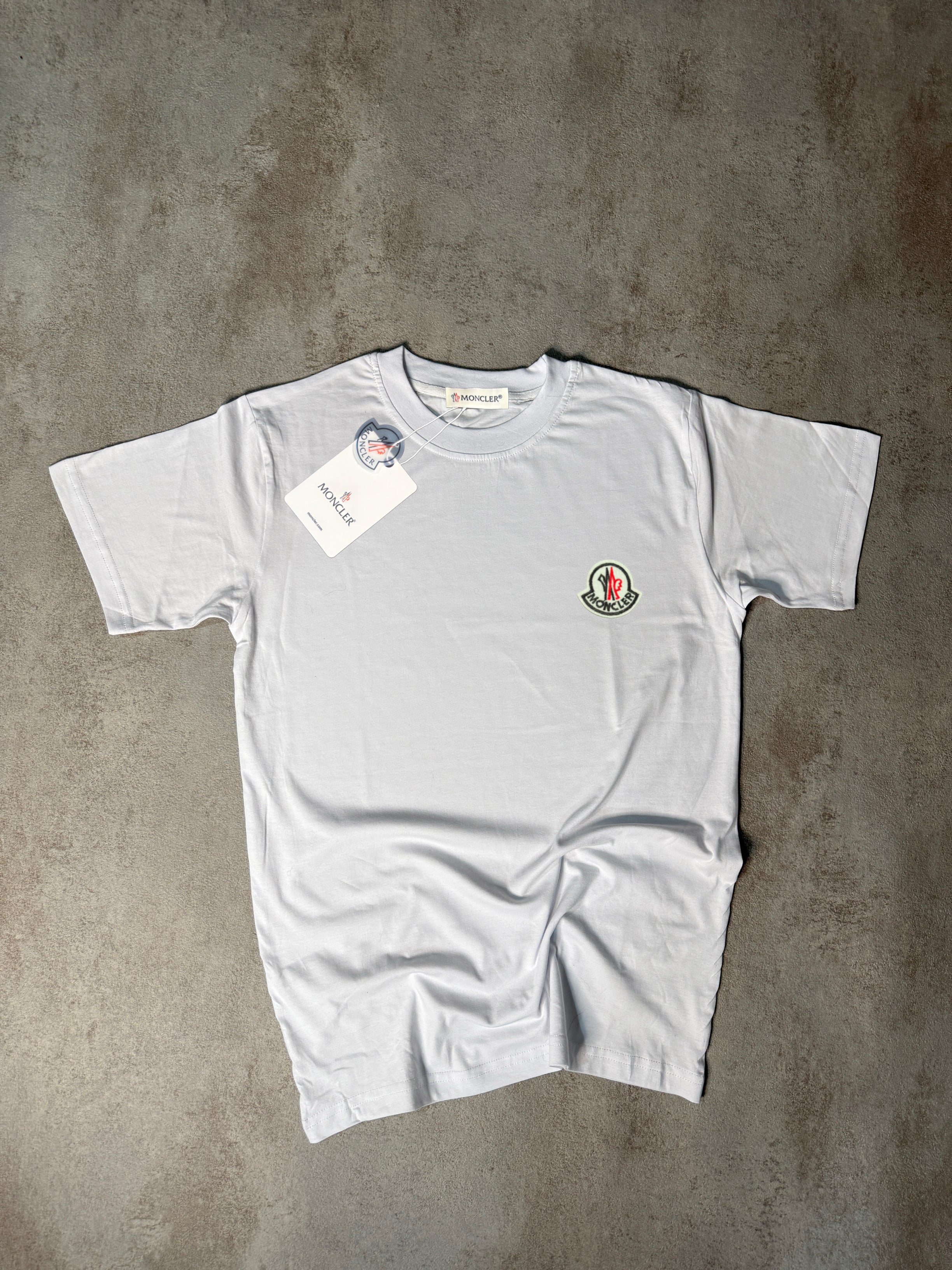 CAMISETA MONCL£R