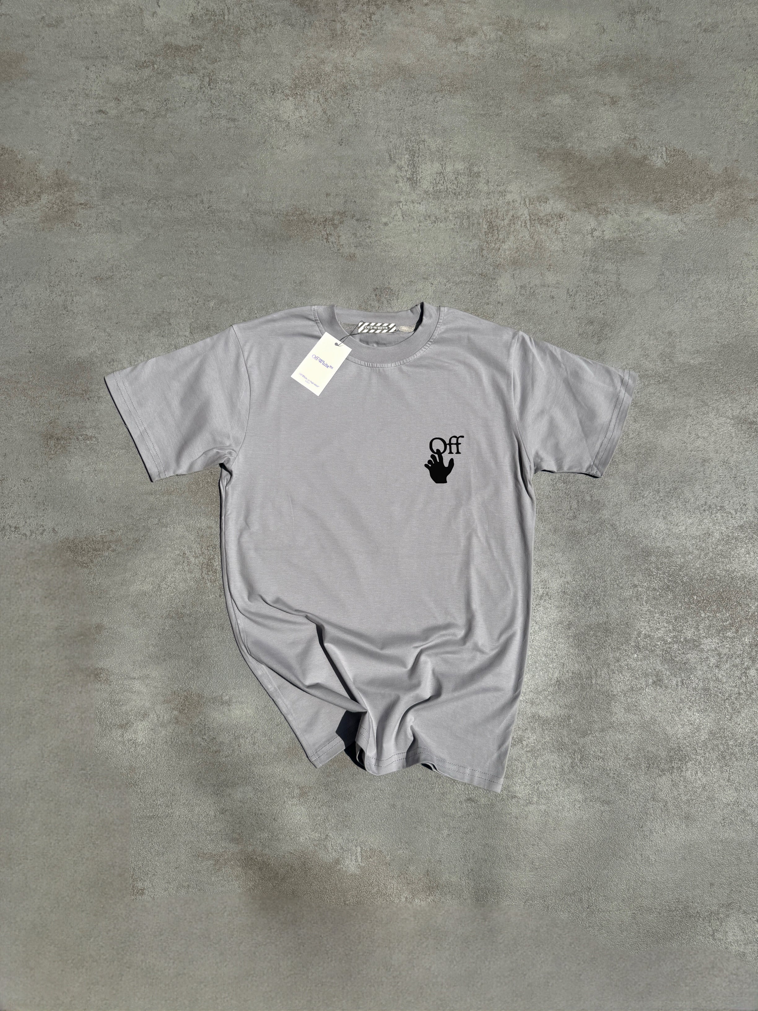 CAMISETA OFF WHlTE
