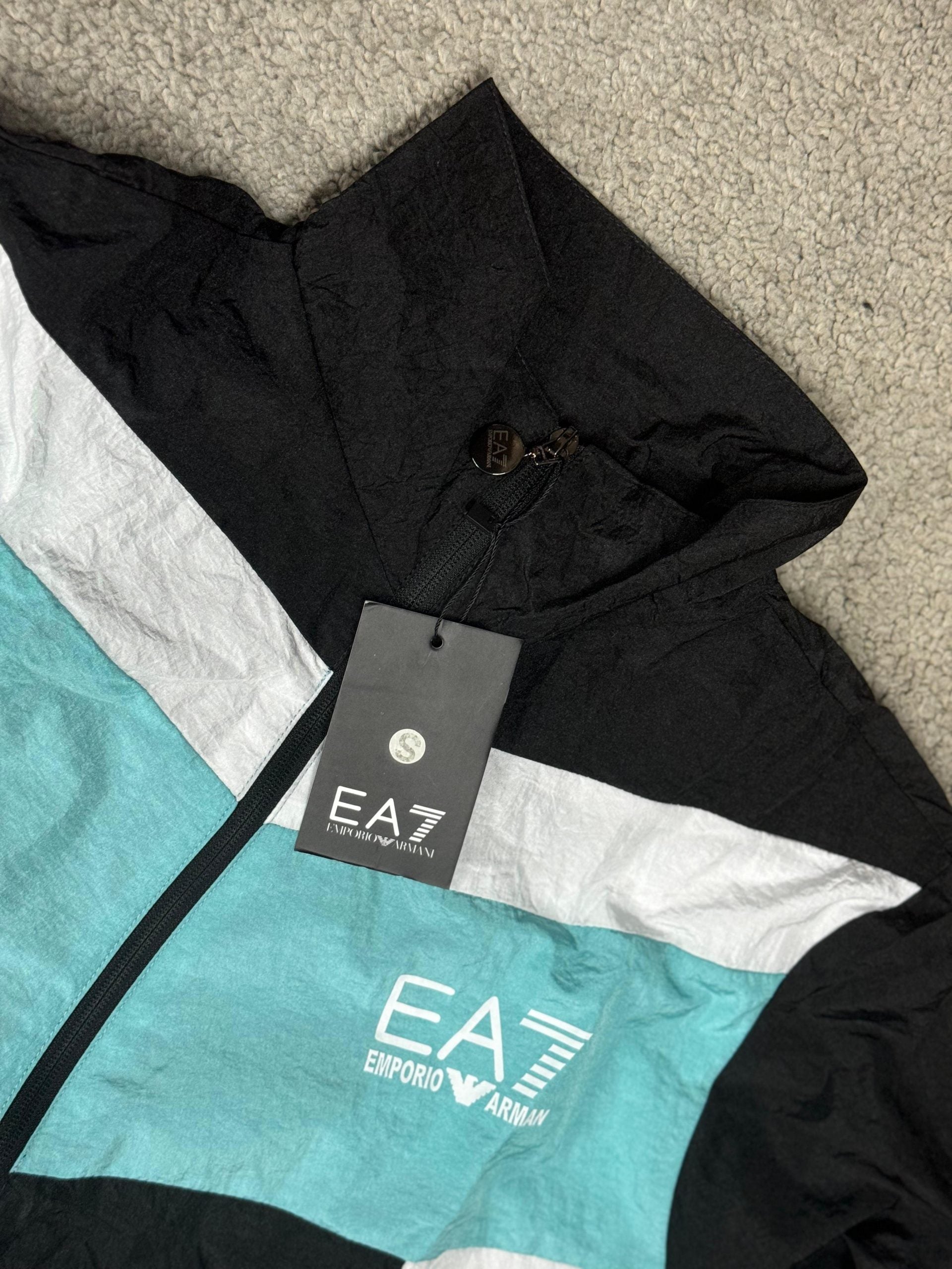 Chandal EMPORIO ARMANI negro y azul