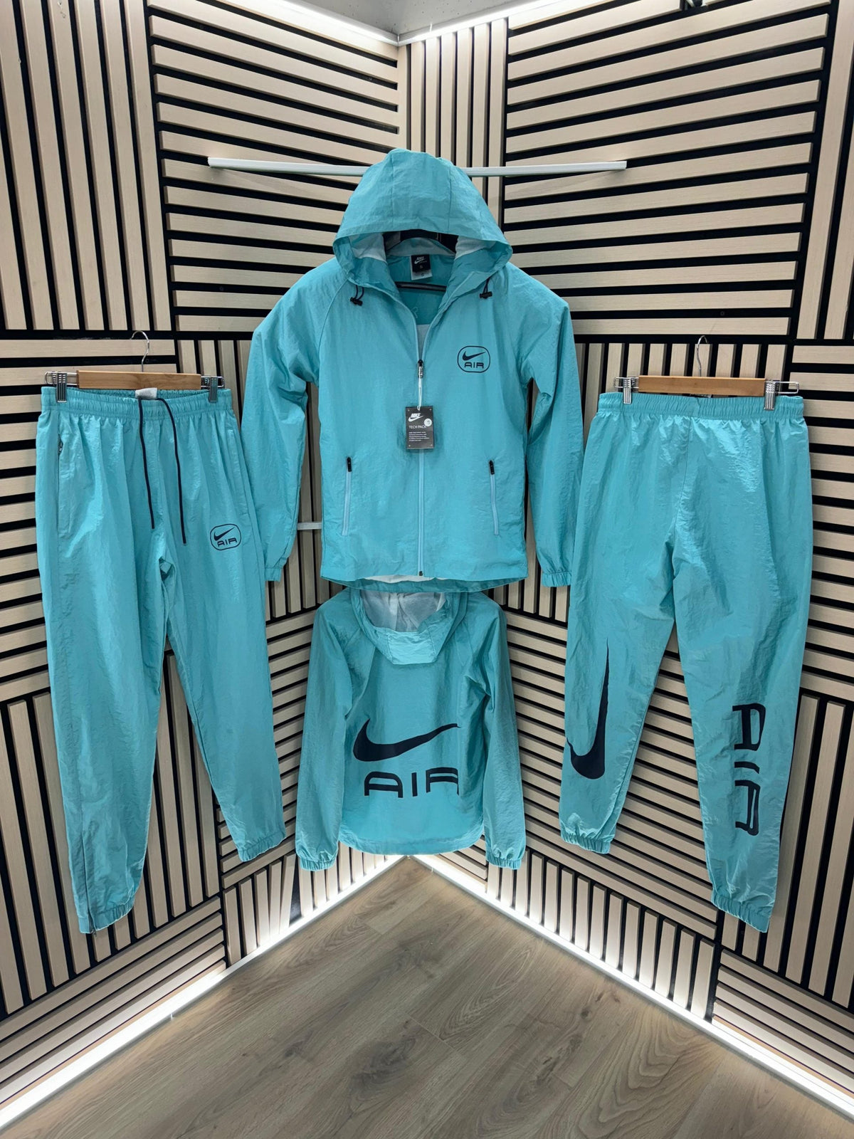 Chandal nike air azul cielo
